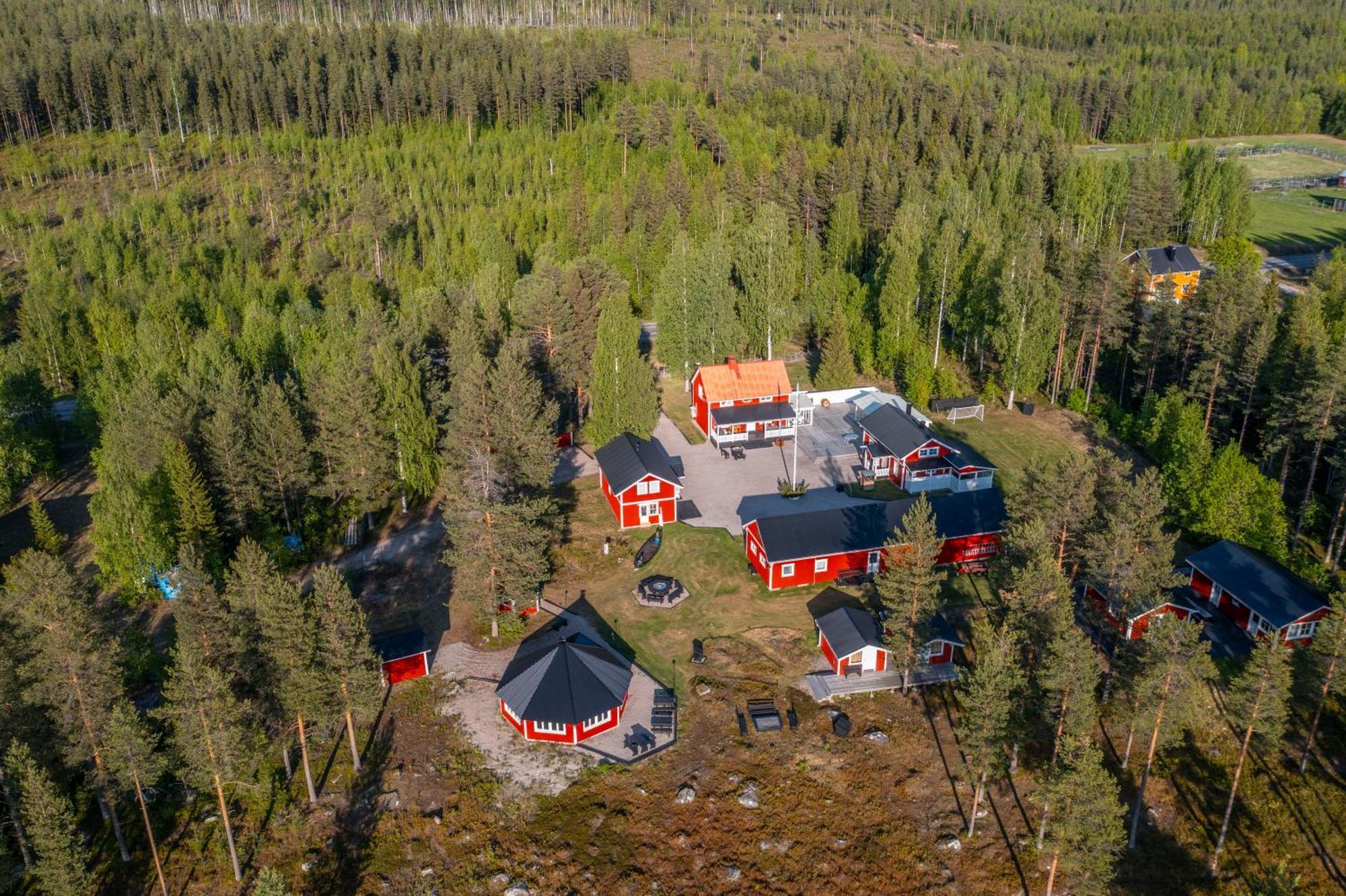 Villa Arctic Ranch Överkalix Esterno foto
