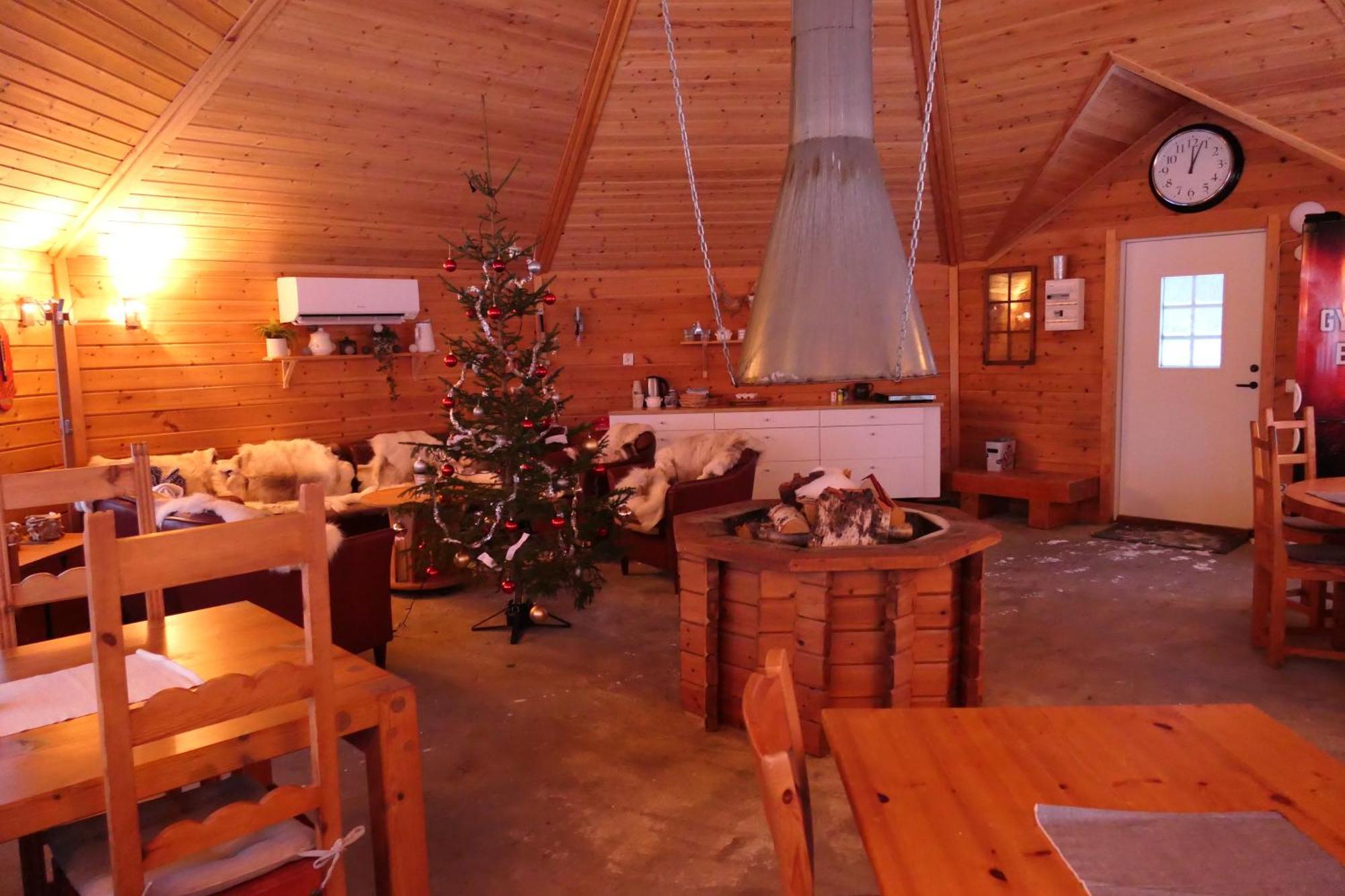 Villa Arctic Ranch Överkalix Esterno foto